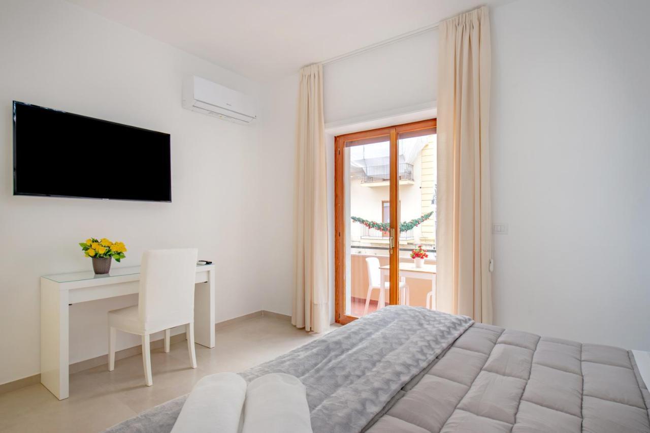 Lauro Charme B&B Di Rosanova Rosa Соренто Екстериор снимка